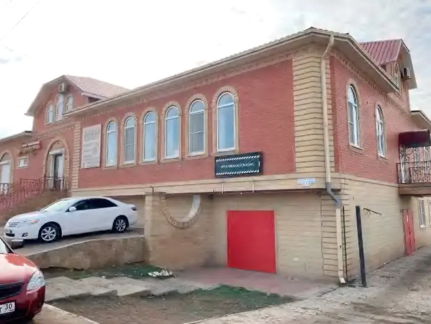 Помещения 1149 м² + Участок 1100 м² (1150/1225 доли) — фото 6