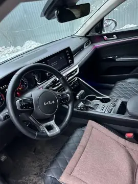 Автомобиль KIA K5, 2021 — фото 11