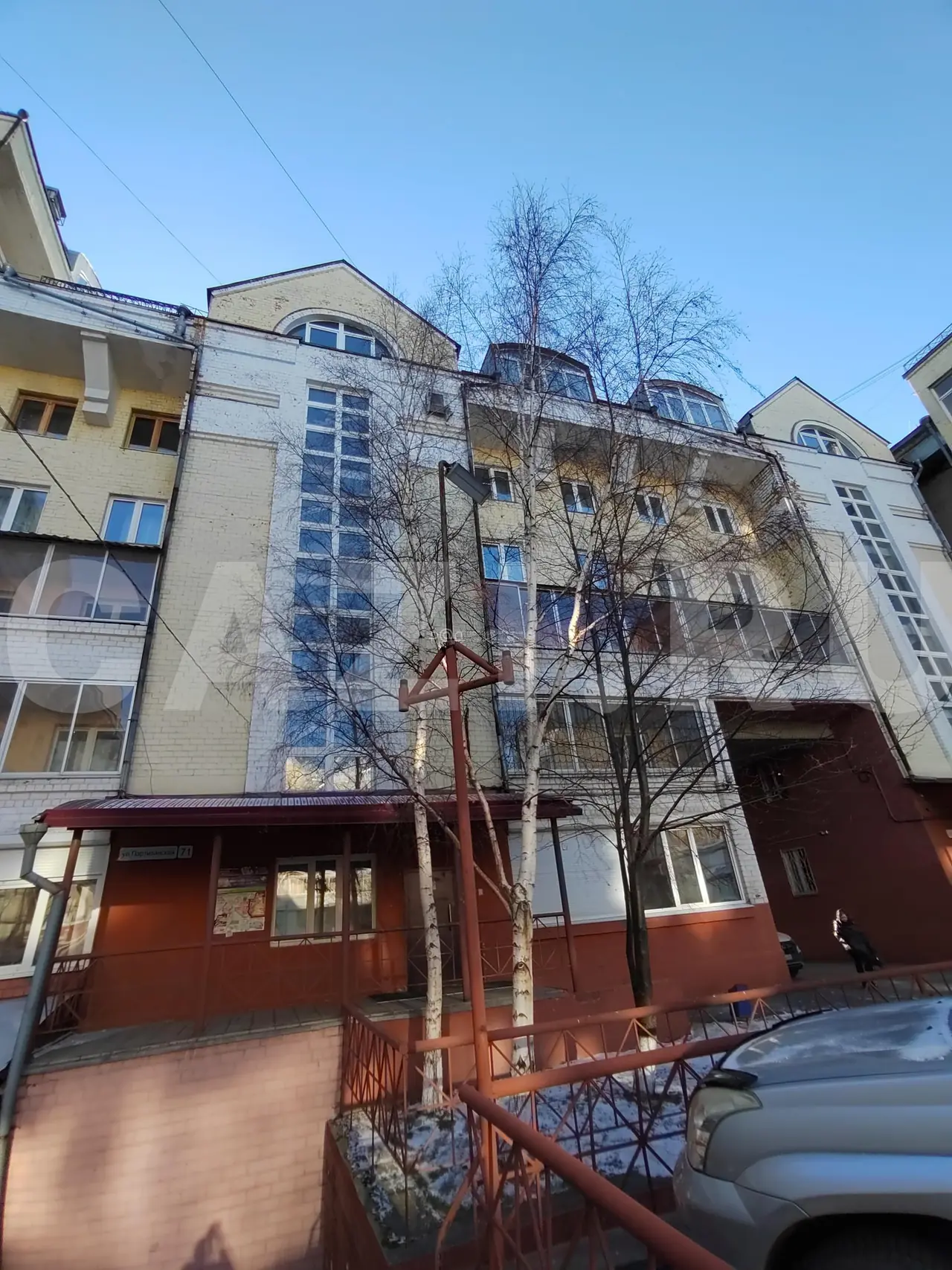Квартира (5 комнат), 208 м²