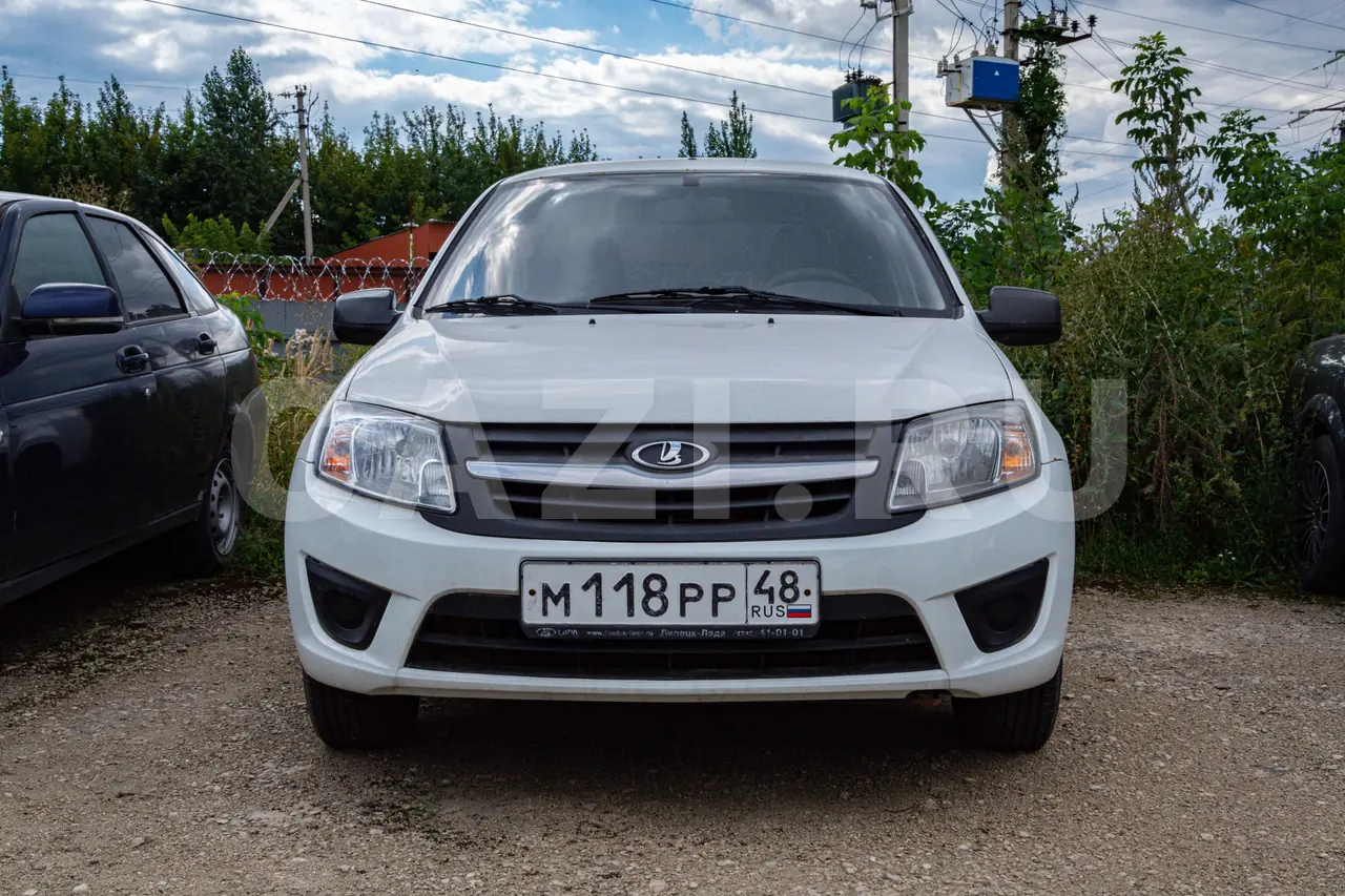 Автомобиль LADA 219060 GRANTA, 2015 год — фото 2