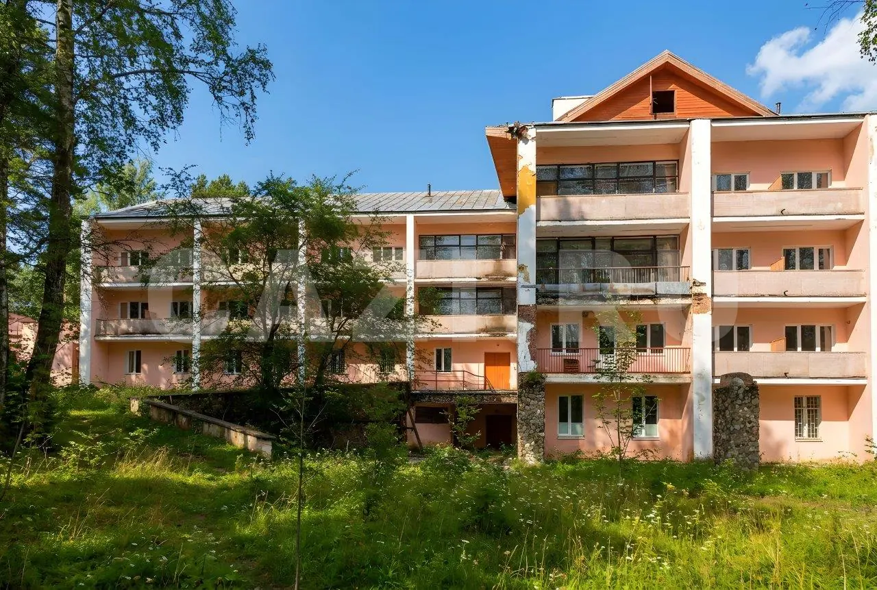 Больничный комплекс: 7 зданий, 6260 м² + Участок 5,12 га — фото 5