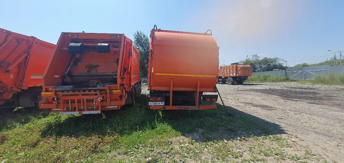 Автомобиль - мусоровоз МК-4552-Г6 на шасси КАМАЗ 53605-37, 2019 год — фото 2