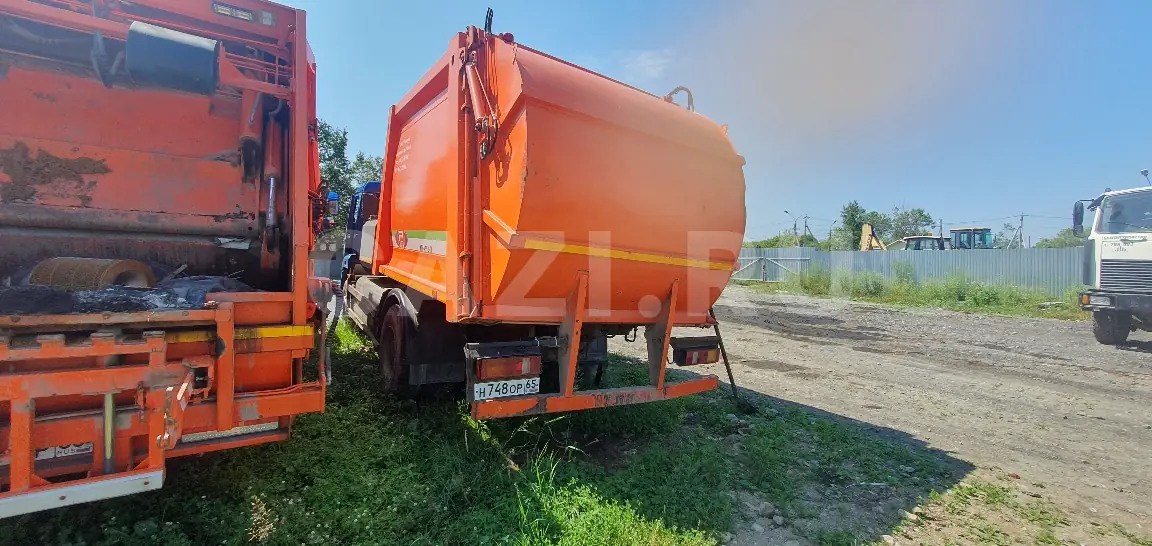 Автомобиль - мусоровоз МК-4552-Г6 на шасси КАМАЗ 53605-37, 2019 год — фото 3
