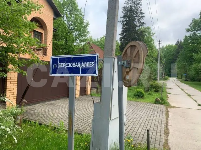 Дом 335 м² + Земельный участок 1500 м² — фото 2
