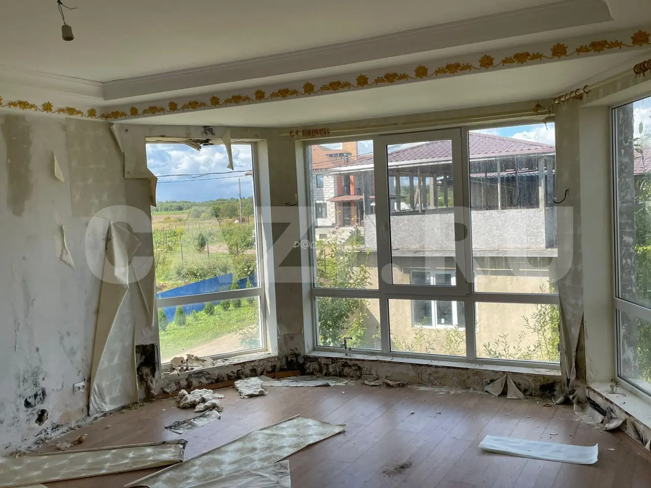 Жилой дом (3 этажа) 588 м² + Участок 1310 м² — фото 7