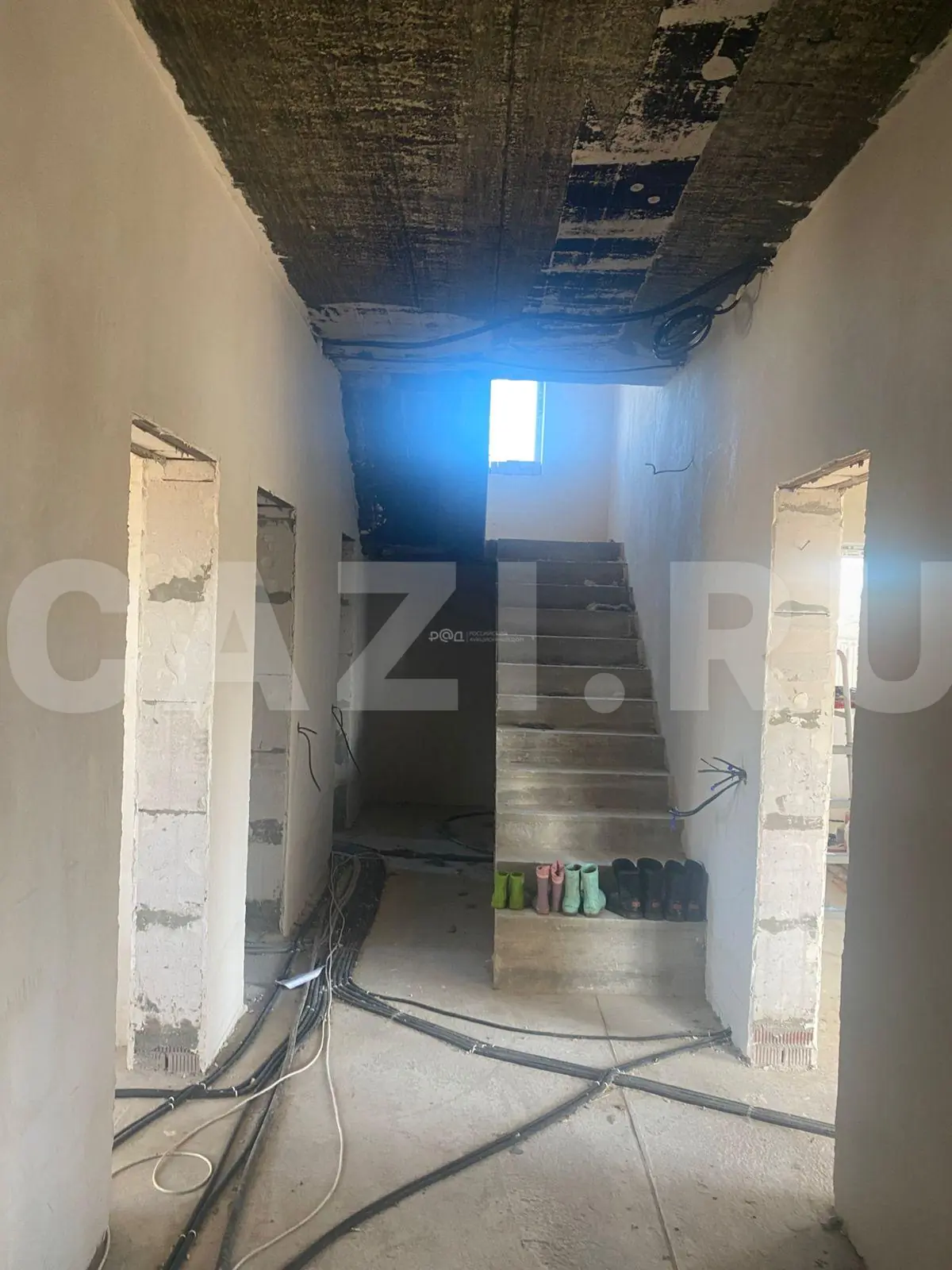 Дом 193 м² + Участок 812 м² — фото 9