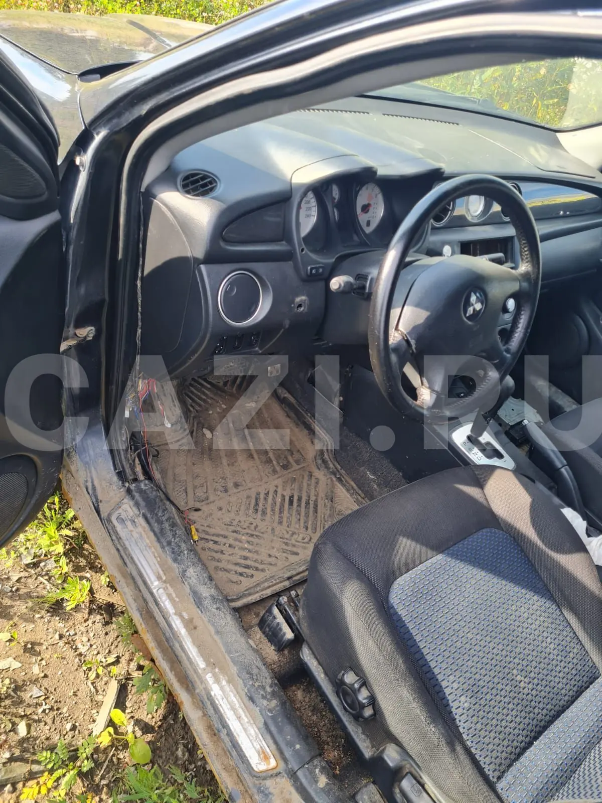 Автомобиль MITSUBISHI Outlander 2.4, 2005 год — фото 7