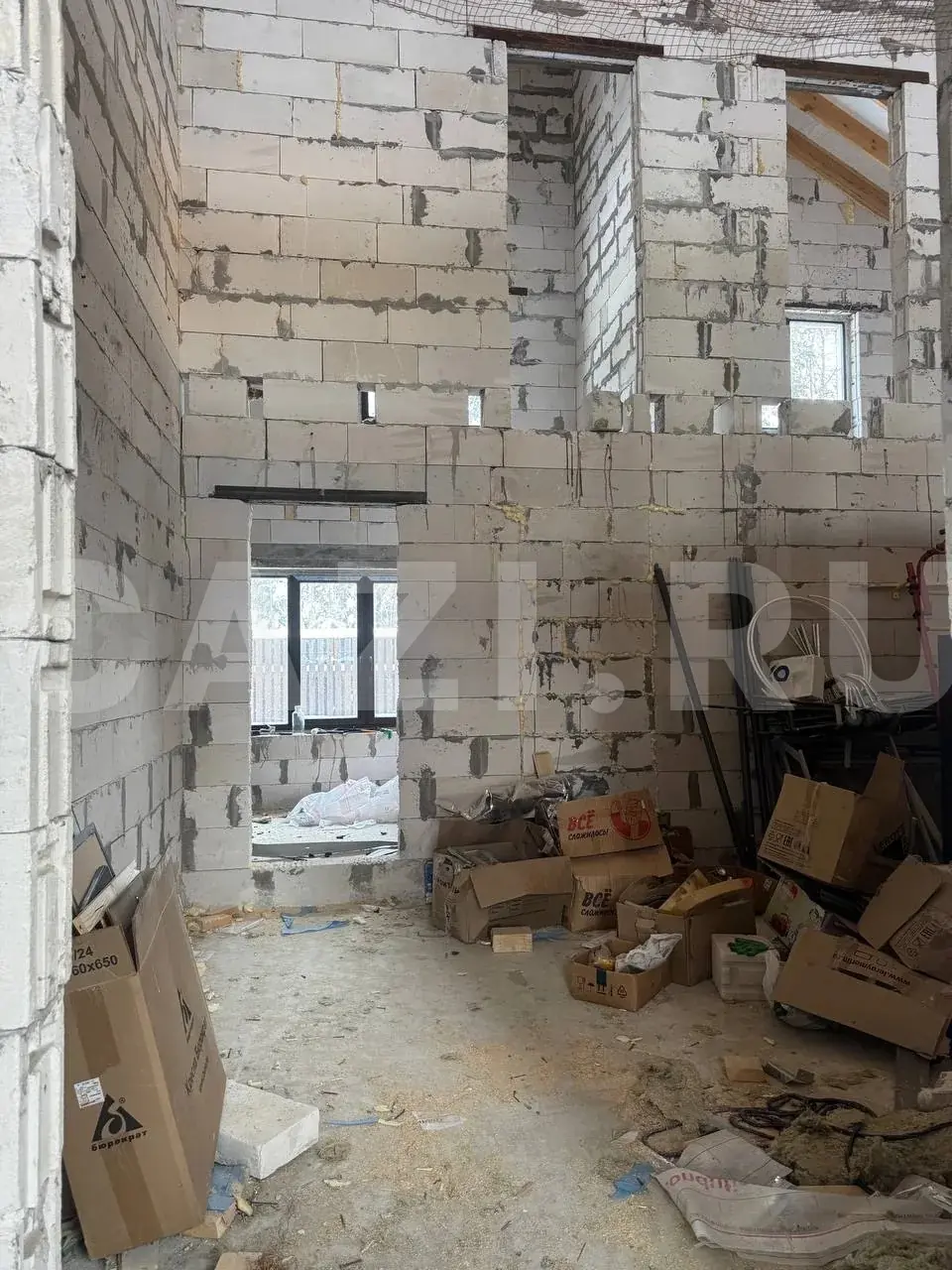 Жилой дом 434 м² + Баня 67 м² + Участок 2 456 м² — фото 9