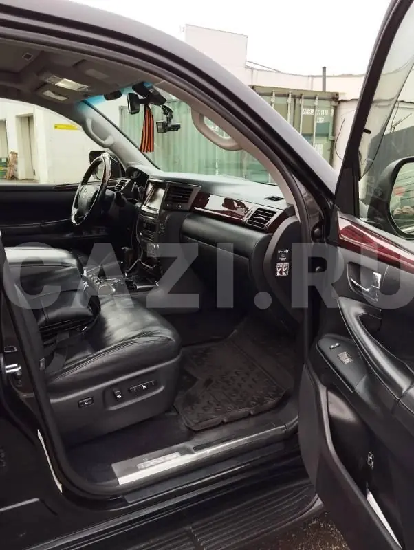 Автомобиль LEXUS LX570, 2011 год — фото 10