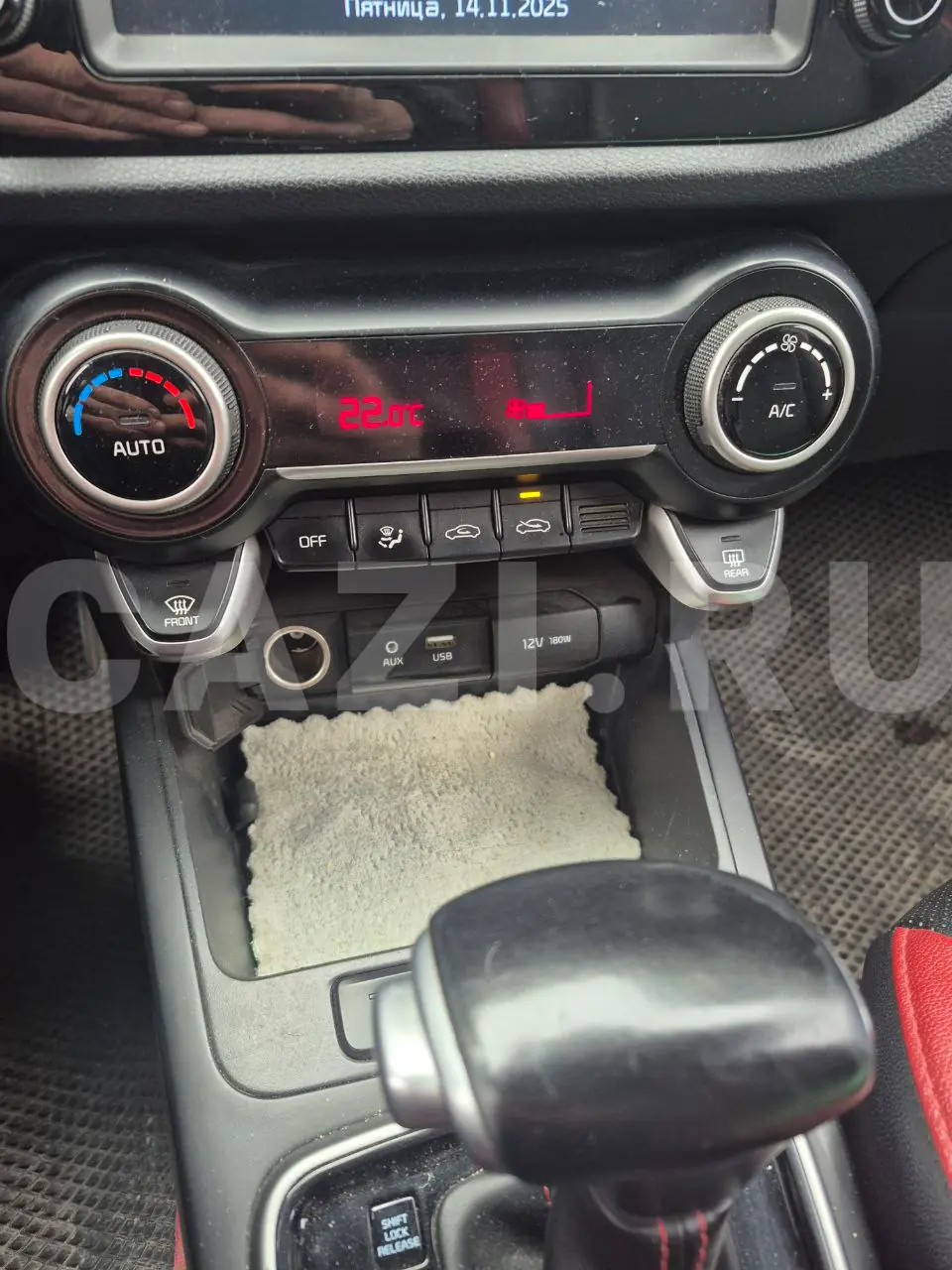 Автомобиль Kia Rio, 2019 год — фото 11