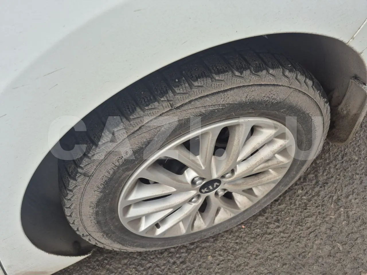 Автомобиль Kia Rio, 2019 год — фото 16