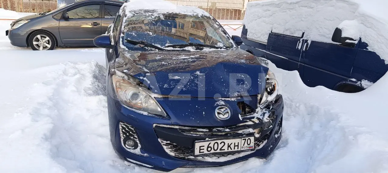 Автомобиль Mazda 3, 2013 год — фото 1
