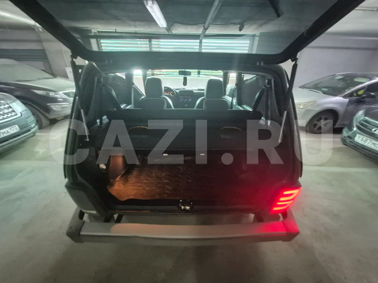 Автомобиль Lada Niva 4x4, 2023 год — фото 4