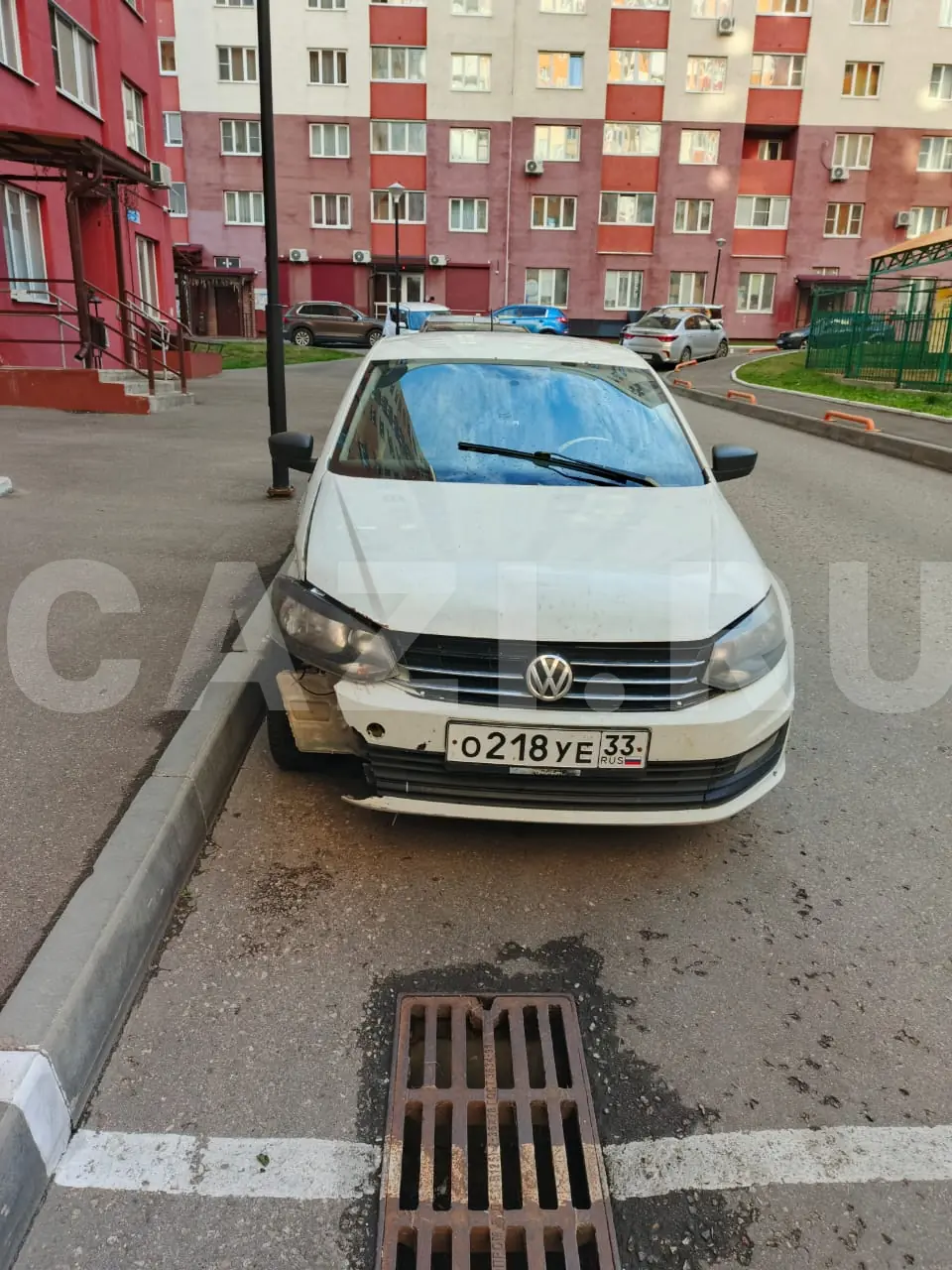 Автомобиль Volkswagen Polo, 2017 год — фото 2