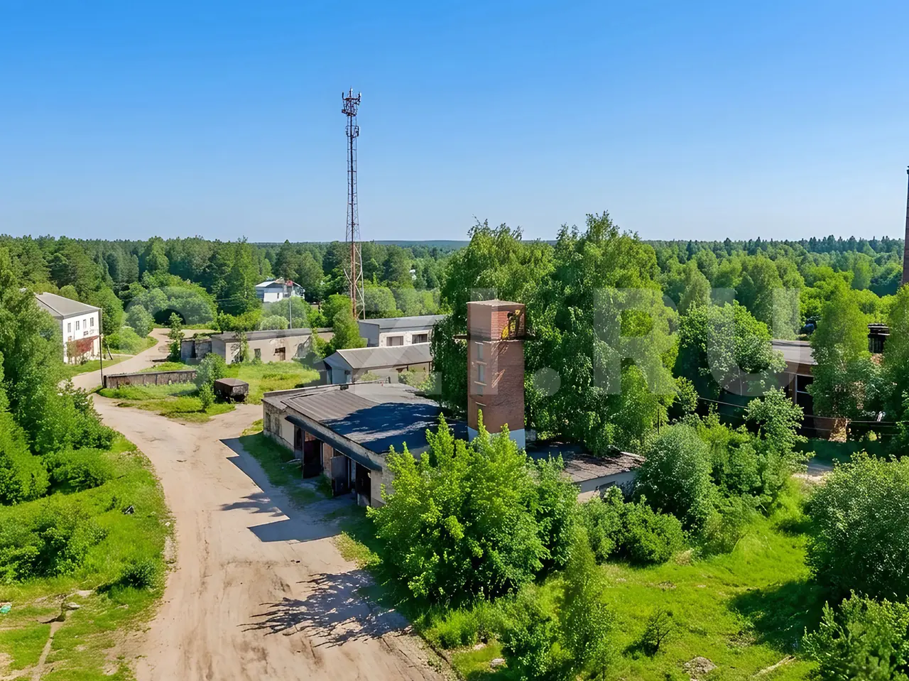 Нежилое здание 474 м² + Участок 1 500 м² — фото 1