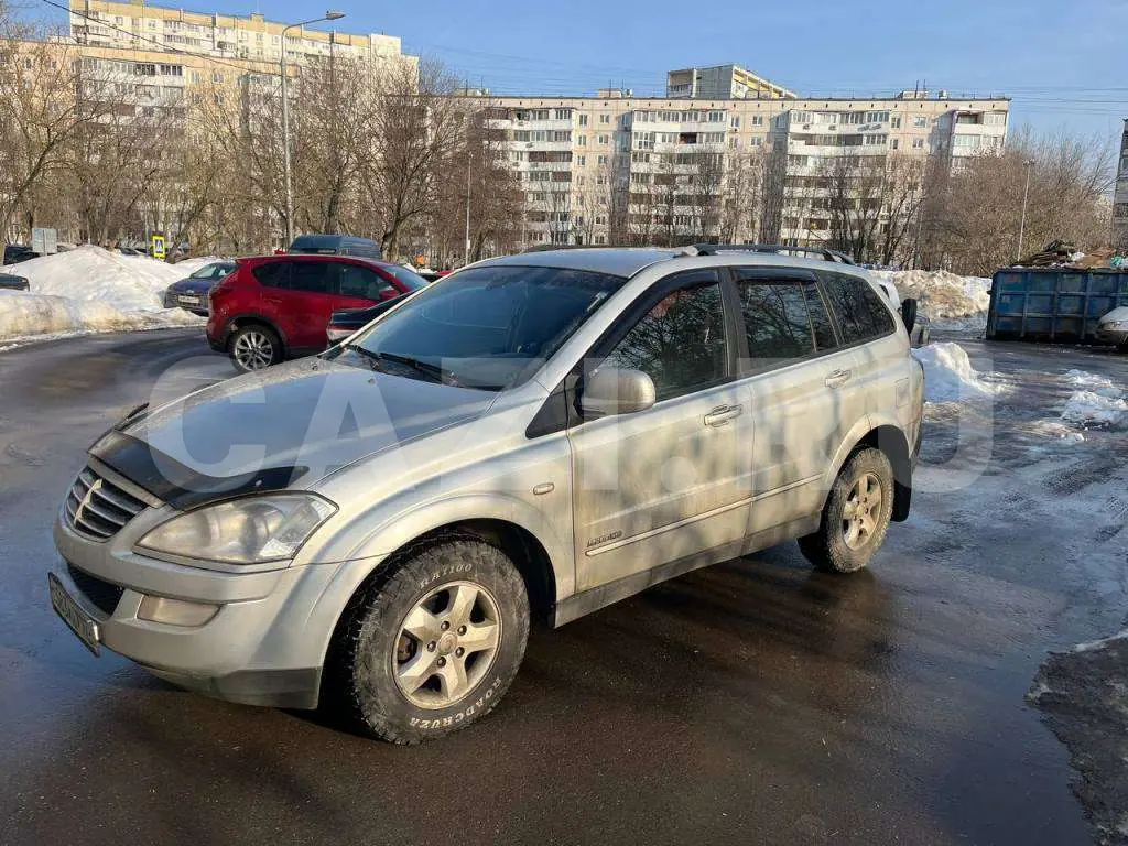 Автомобиль SSANG YONG KYRON II, 2010 год — фото 1