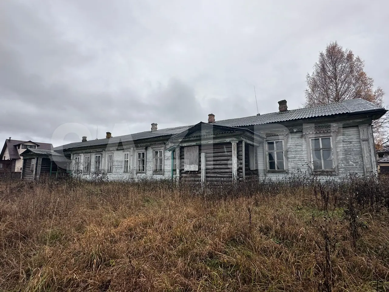 Здание 346 м² + Участок 3 397 м² — фото 10