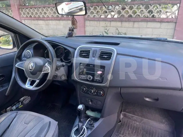 Автомобиль Renault Logan, 2019 год — фото 10