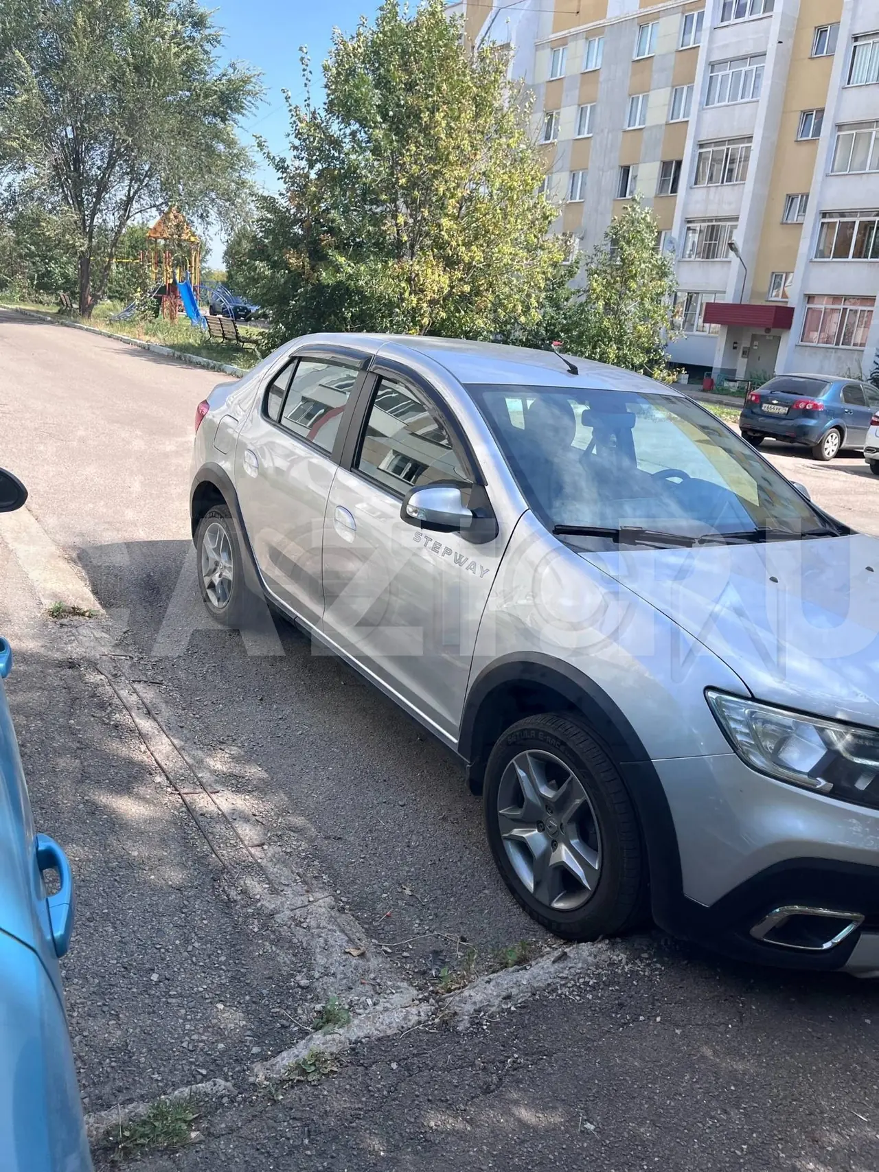 Автомобиль Renault Logan, 2019 год — фото 11