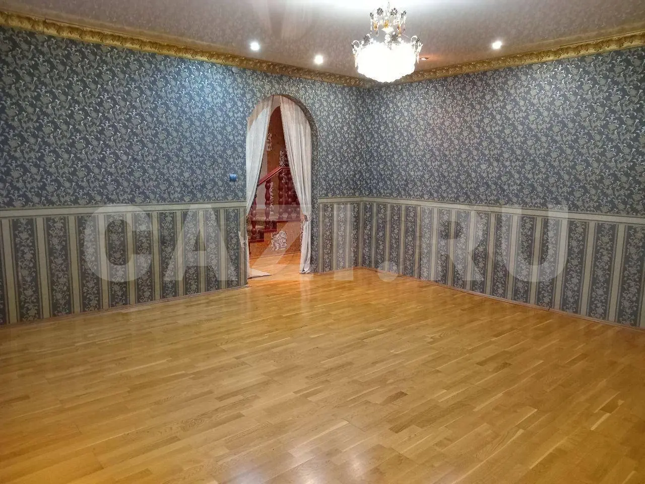Дом 272 м² + Участок 2 126 м² — фото 10