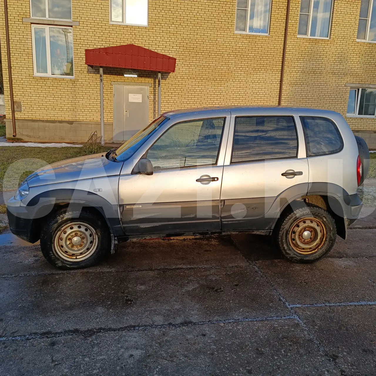 Автомобиль CHEVROLET NIVA, 2017 год — фото 1