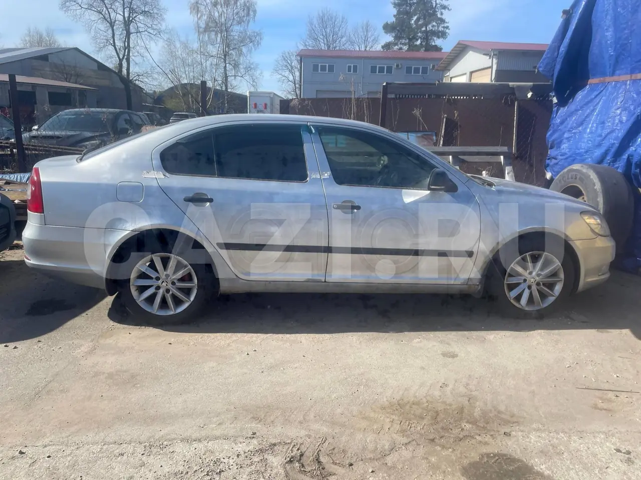 Автомобиль Skoda Octavia, 2009 год — фото 1