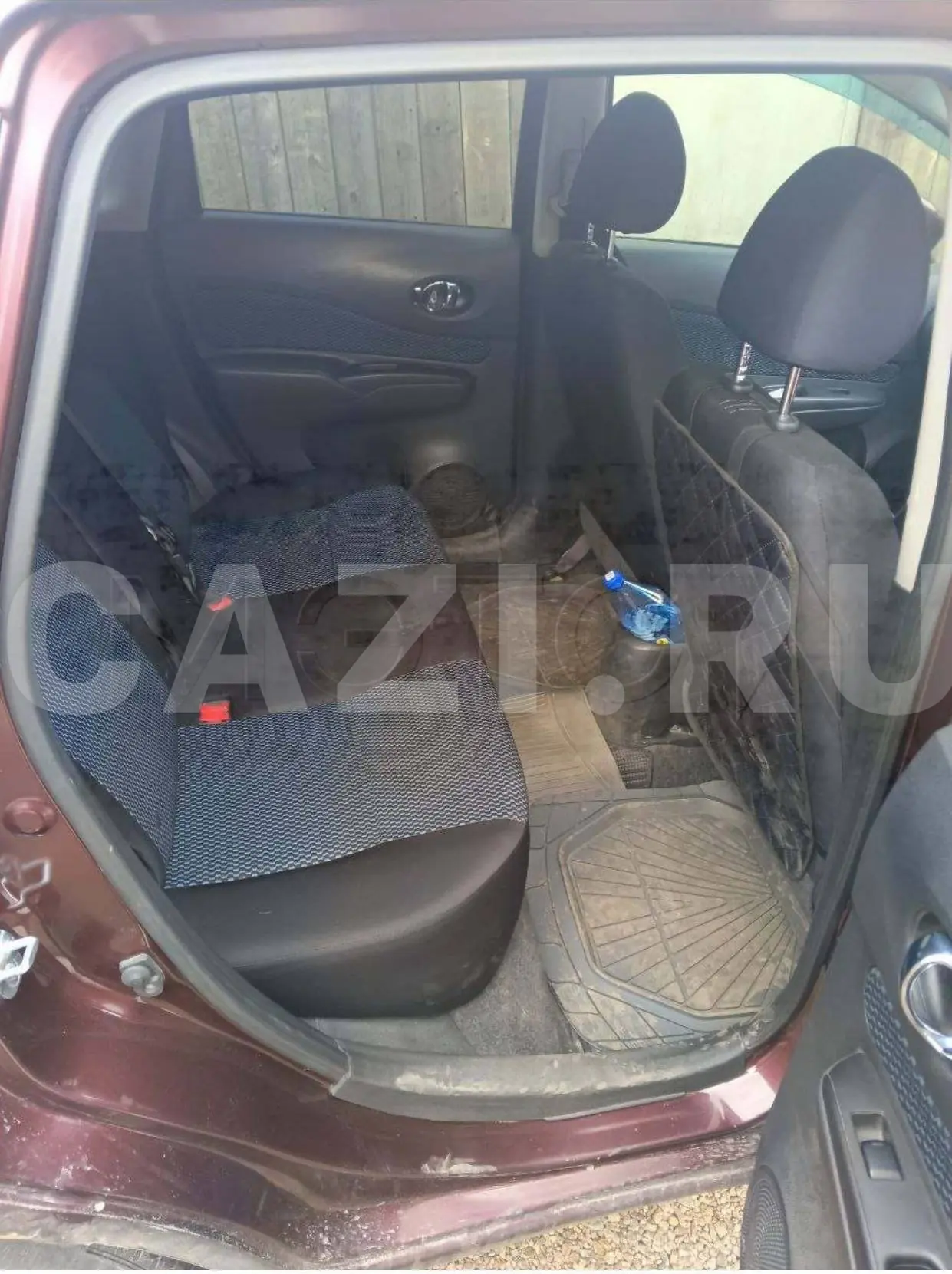 Автомобиль Nissan Note, 2016 год — фото 6