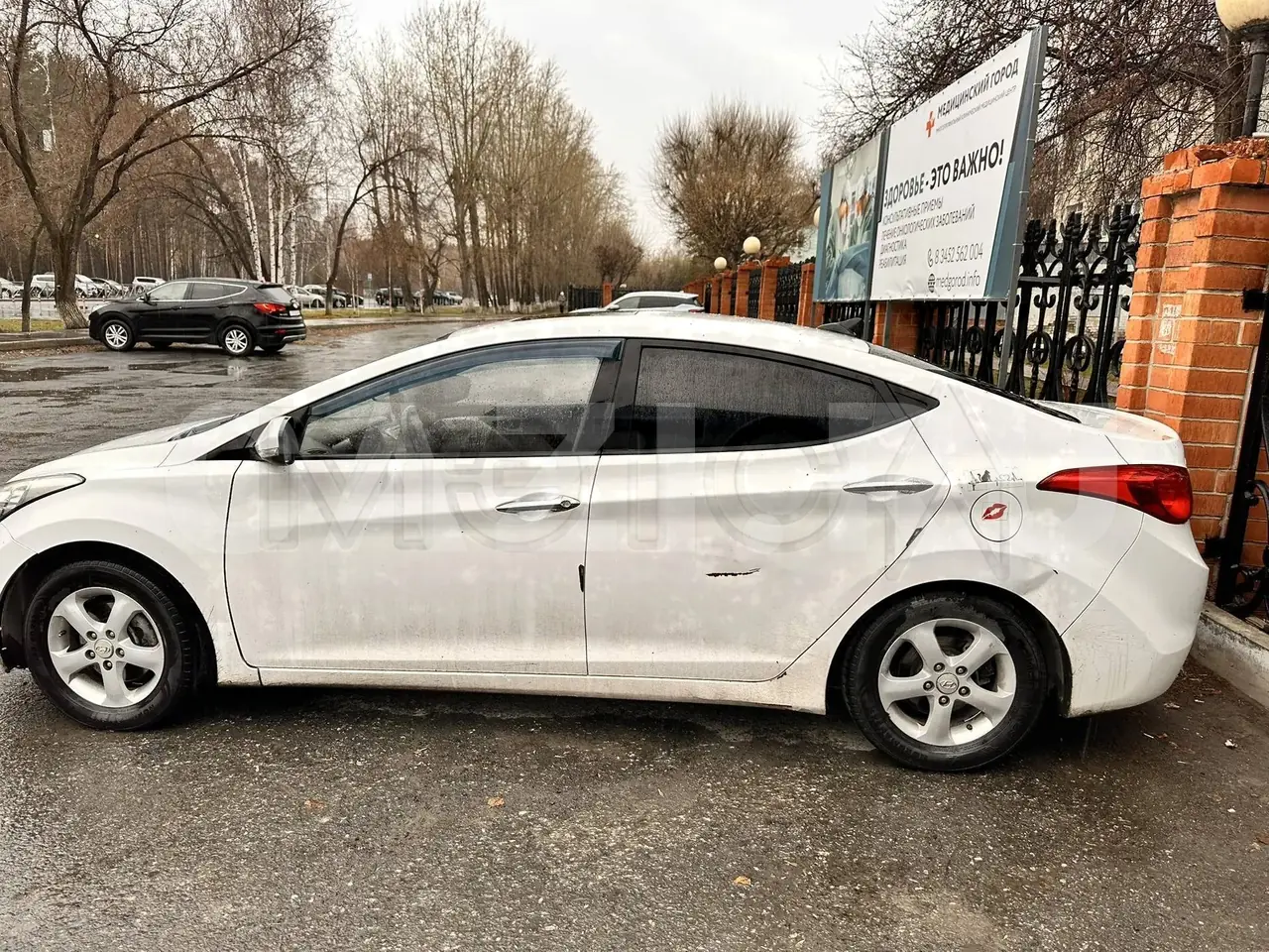 Автомобиль Hyundai Avante, 2011 год — фото 4