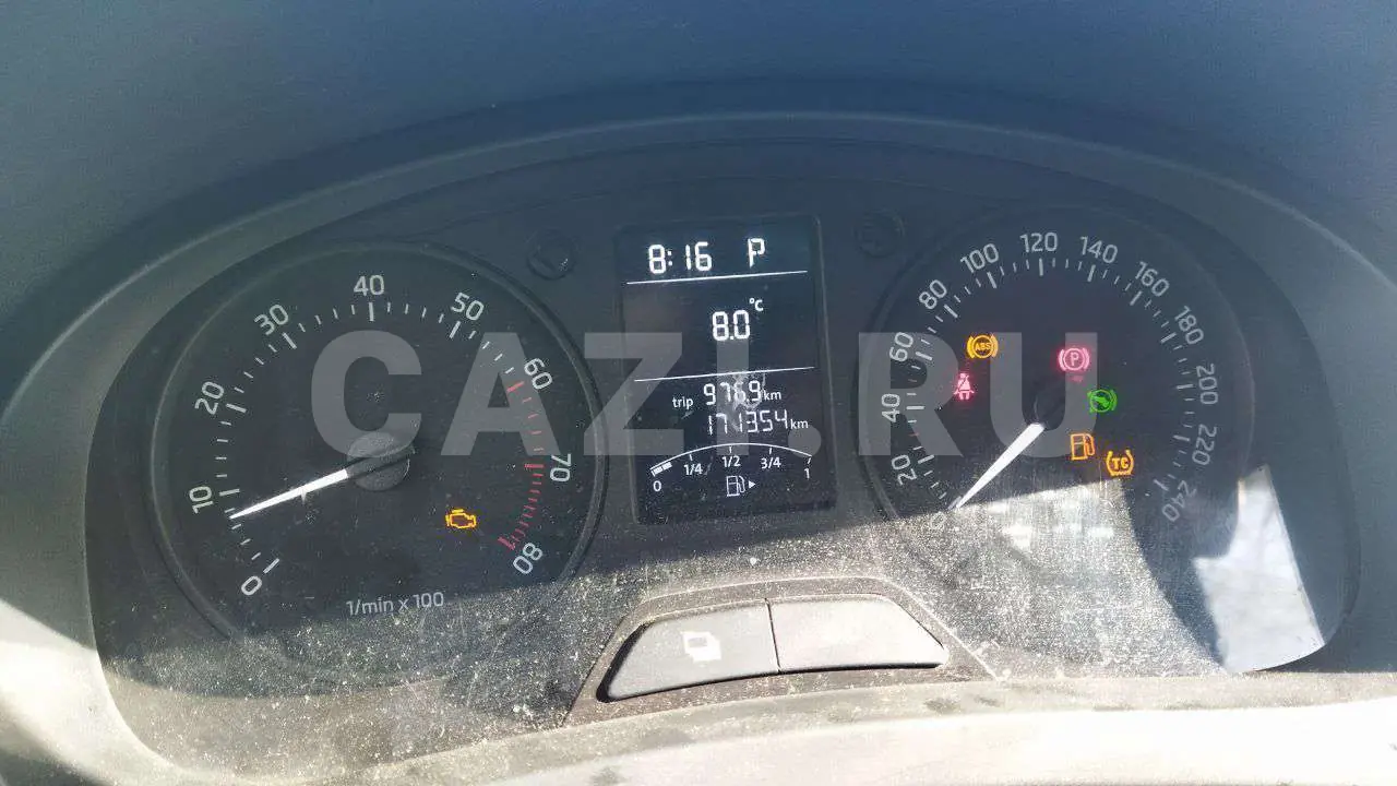 Автомобиль SKODA RAPID, 2015 год — фото 11