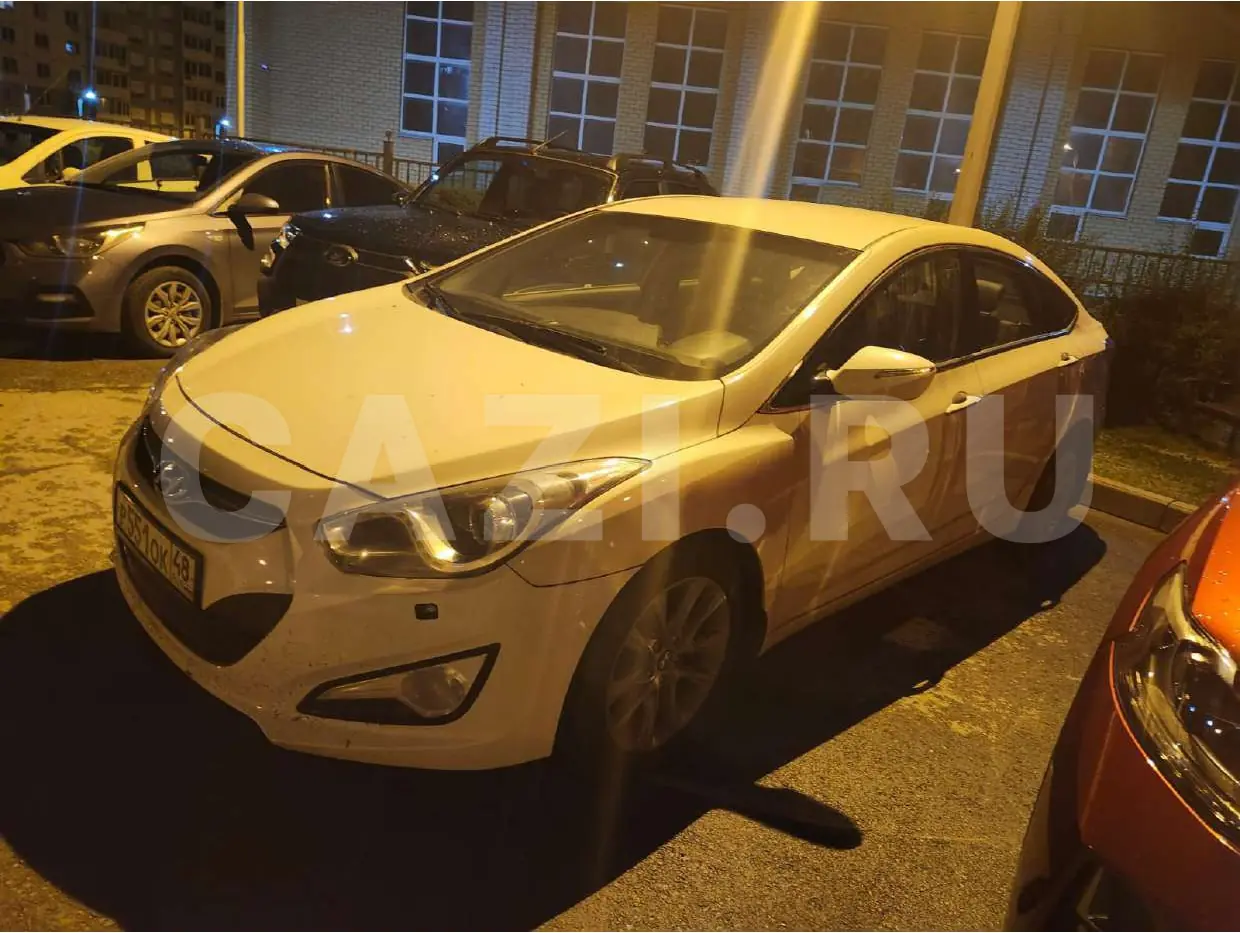 Автомобиль Hyundai I40, 2015 год — фото 5