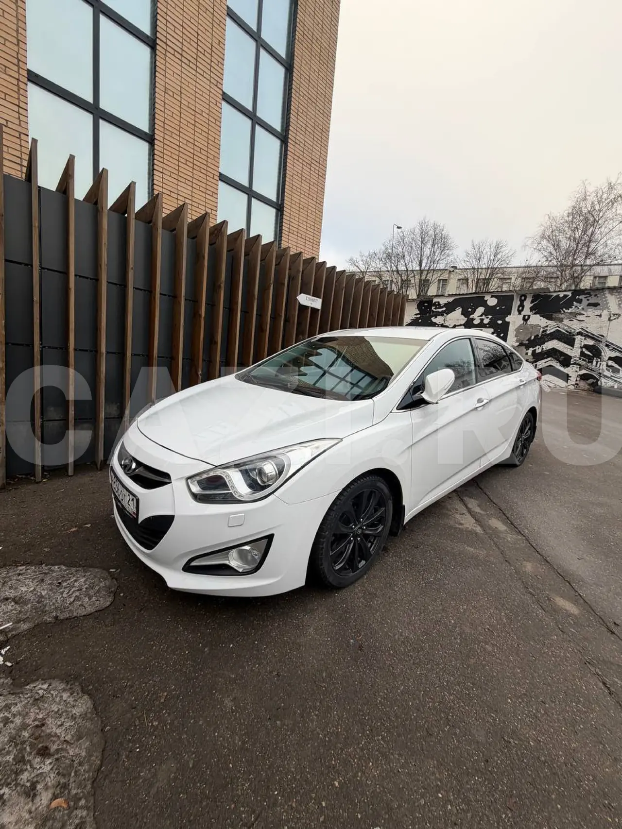 Автомобиль HYUNDAI I40, 2013 год — фото 1