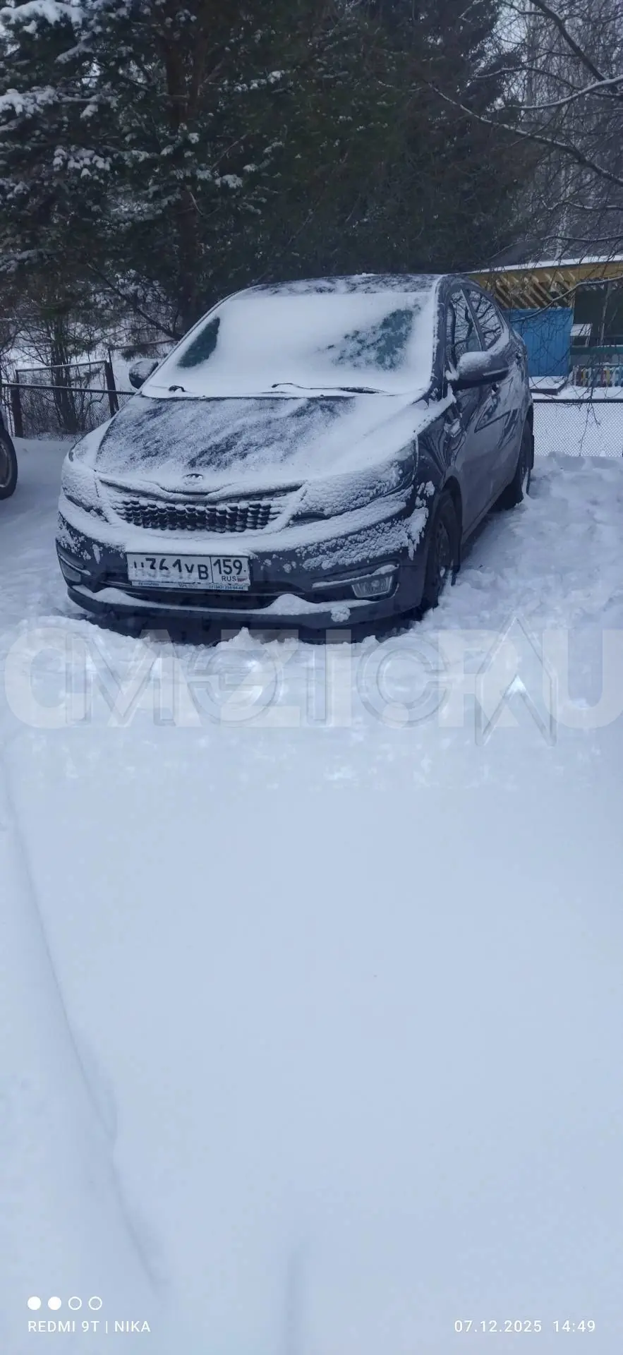 Автомобиль Kia Rio, 2016 год — фото 3