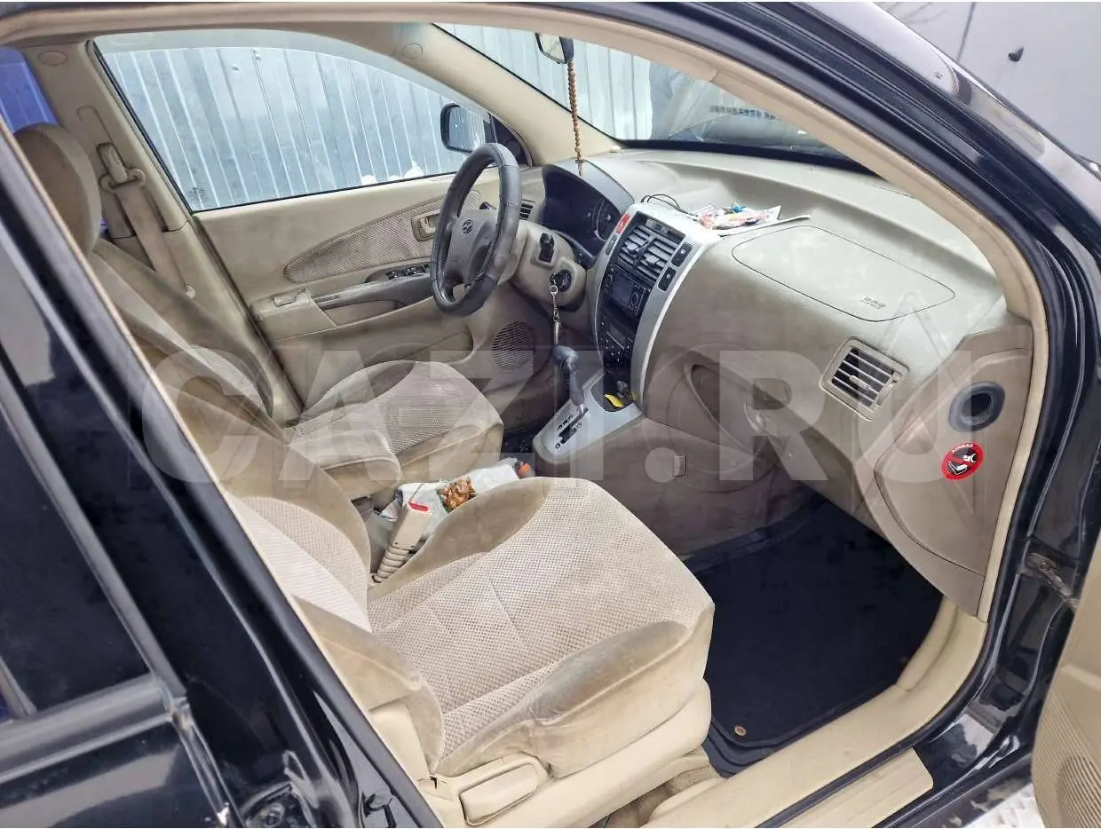 Автомобиль Hyundai Tucson, 2007 год — фото 3