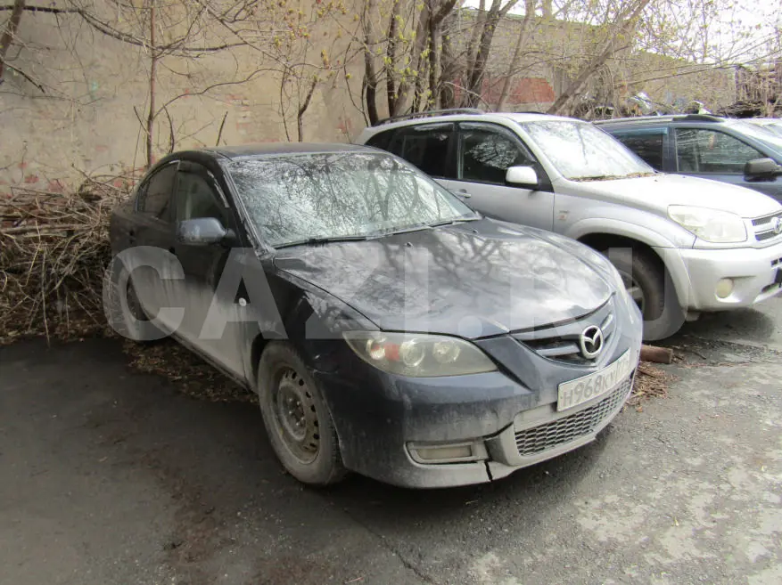 Автомобиль Mazda 3, 2007 год — фото 12