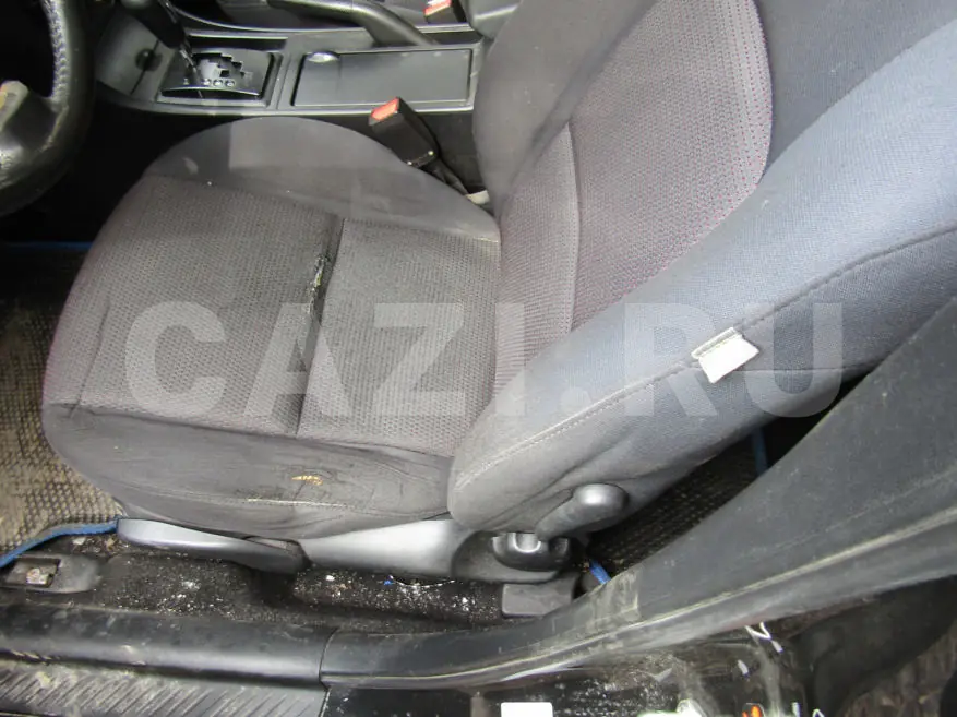 Автомобиль Mazda 3, 2007 год — фото 28