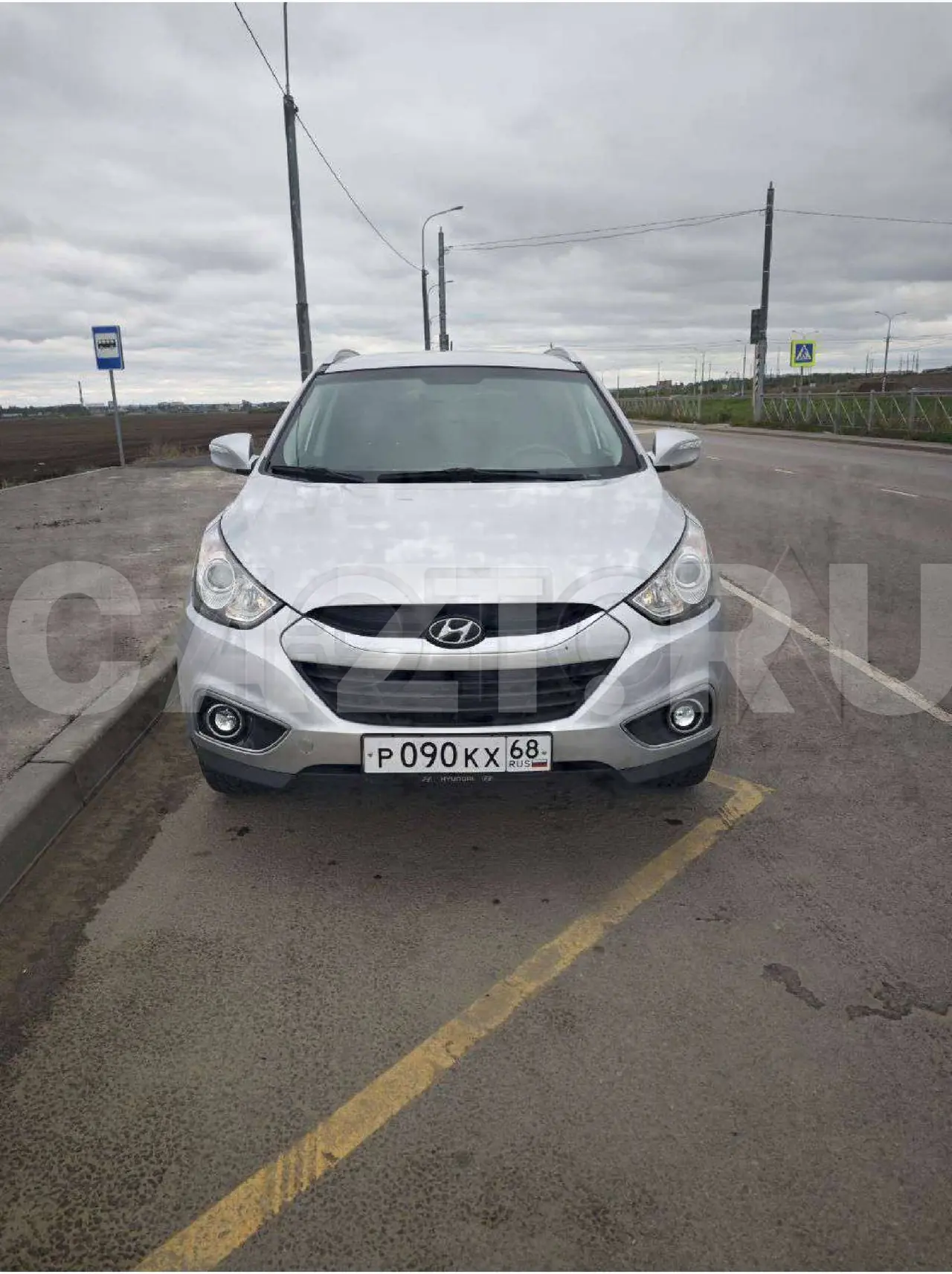 Автомобиль Hyundai ix35, 2011 год — фото 2