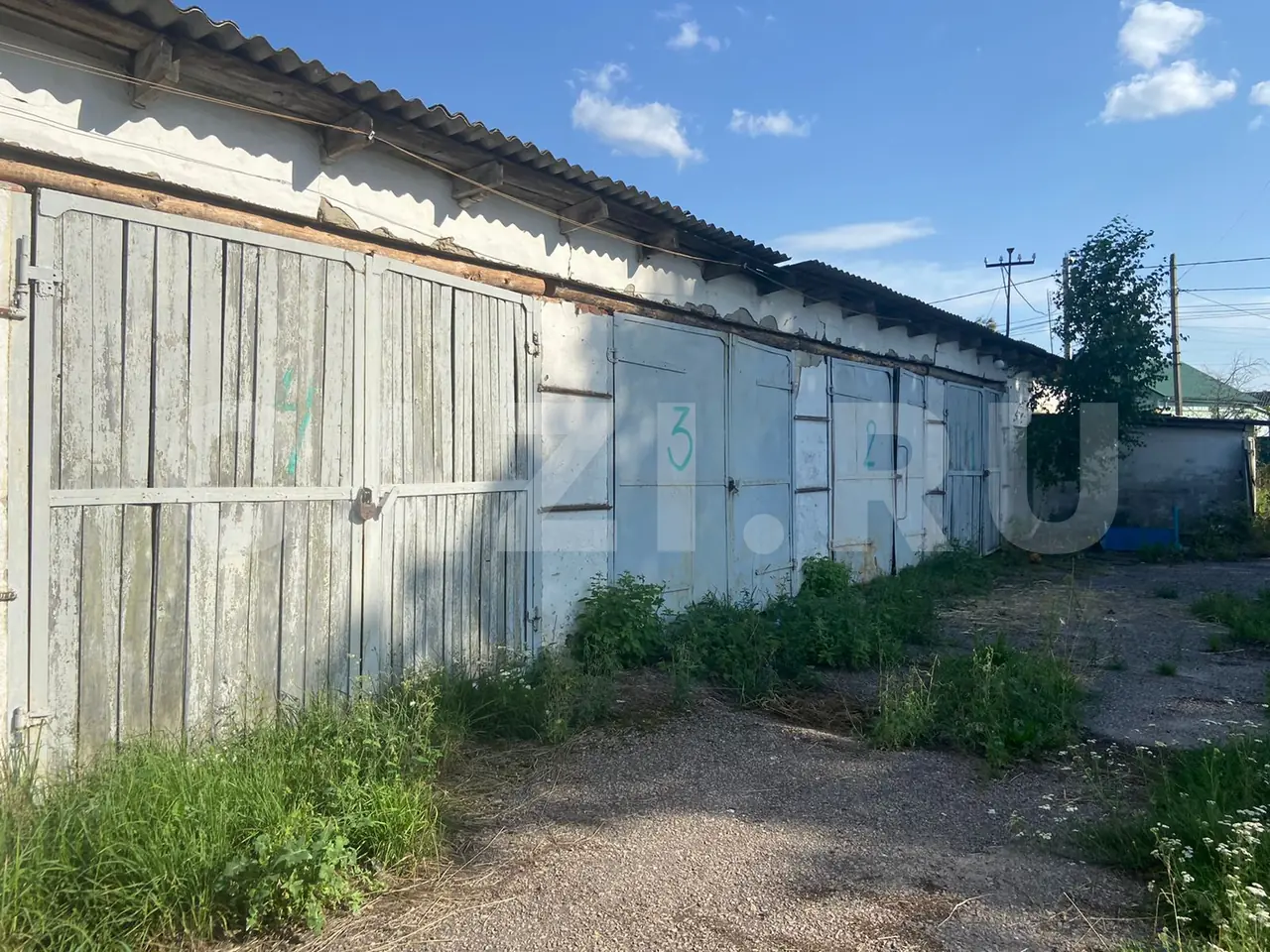 Три здания 3 015 м² + Участок 10 568 м² + Движимое имущество — фото 10