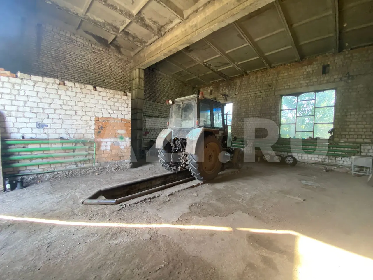 Три здания 3 015 м² + Участок 10 568 м² + Движимое имущество — фото 15