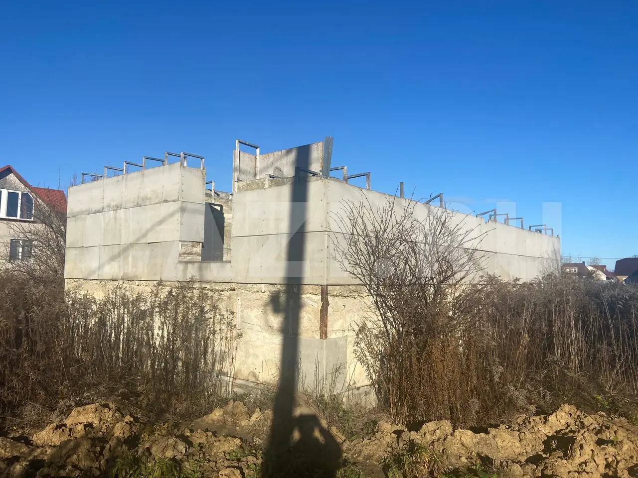 Здание незавершенного строительства, 1500 м² — фото 2