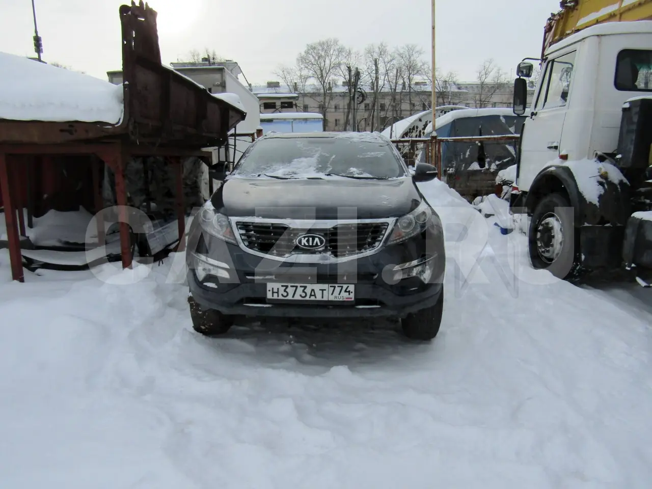 Автомобиль Kia Sportage, 2013 год — фото 4