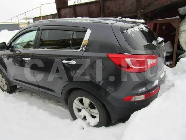 Автомобиль Kia Sportage, 2013 год — фото 13