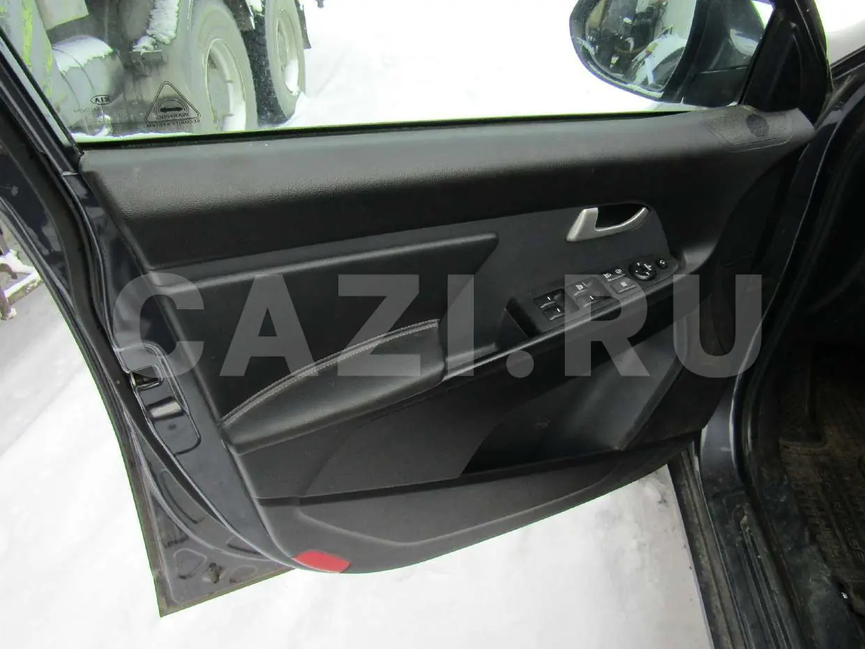 Автомобиль Kia Sportage, 2013 год — фото 22