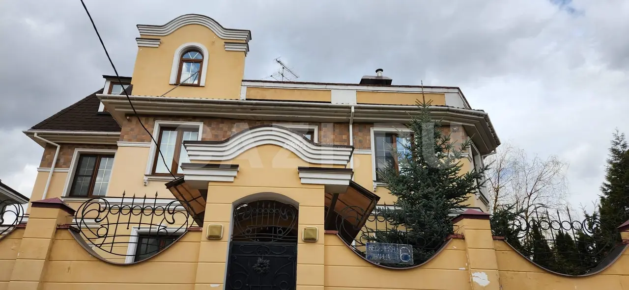 Жилой дом 558 м² + Гараж 45 м² + Участок 1 113 м² — фото 6