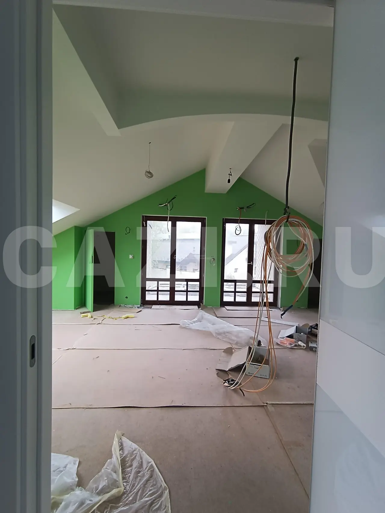 Жилой дом 709 м² + Жилой дом 548 м² + Хозяйственное строение 1 106 м² + Баня 49 м² + Участок 10 169 м² — фото 14