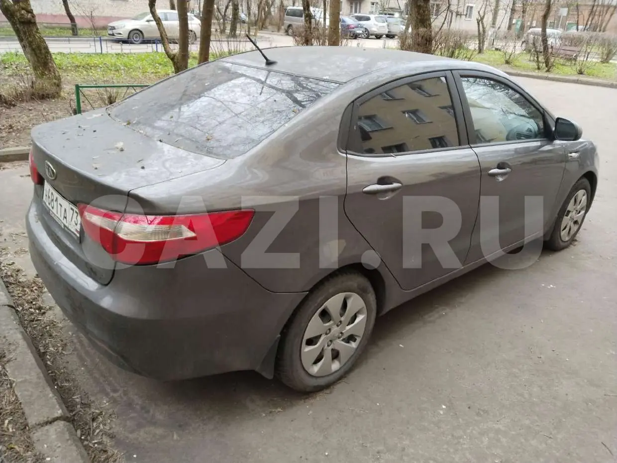 Автомобиль Kia Rio, 2012 год — фото 10