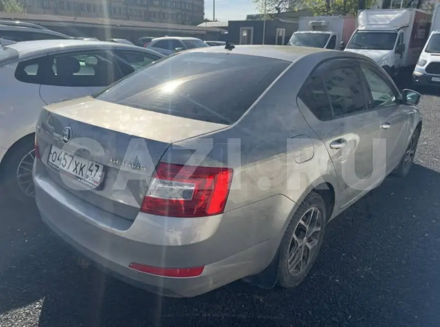 Автомобиль Skoda Octavia, 2016 год — фото 16