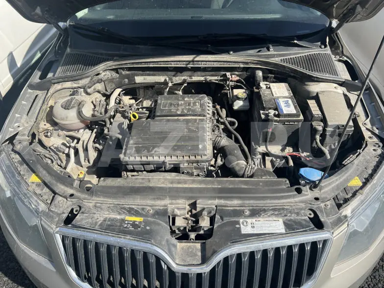 Автомобиль Skoda Octavia, 2016 год — фото 27